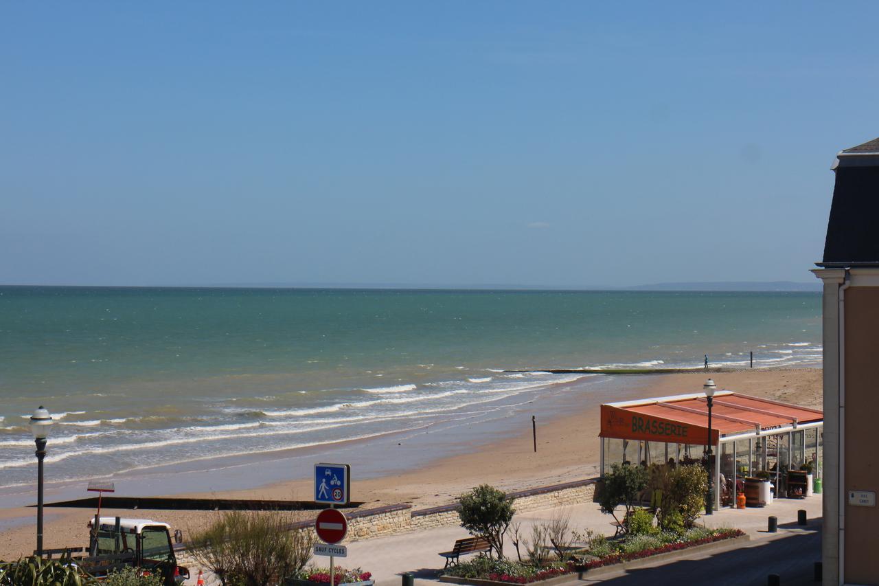 Saint Aubin Logis Hotel & Restaurant Exterior photo